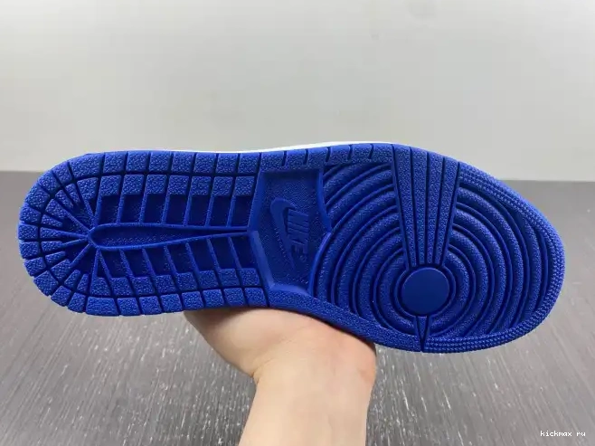Cheap Kickmax Retro (2015) Low 1 Royal Jordan 705329-004 0619